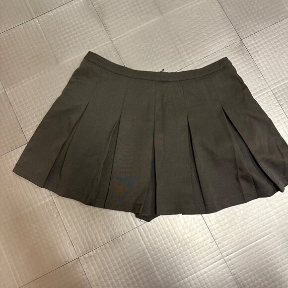 IDEM DITTO WOMENS LARGE PLEATED TENNIS SKORT BLACK - Picture 1 of 6